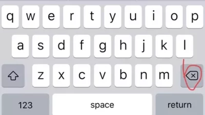 Sorot semua bagian dalam halaman tersebut, lalu tekan tombol “Backspace” untuk menghapusnya.