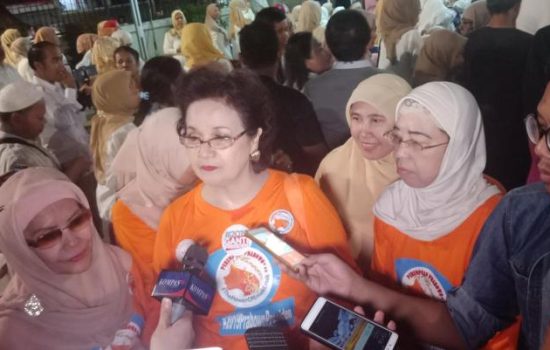 Ketua 'Perempuan Prabowo' Inge Mangundap, Menteng, Jakarta Pusat, Jumat (12/10/2018). Foto: Rahmi/Akuratnews.com